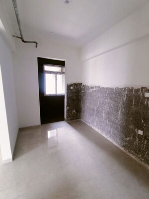 Room in 3 BHK Apartment at Kundan The Peak, Nibm Road – for Sale
