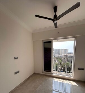 Room in 1 BHK Apartment at Crescent Silverwoods, Powai – for Rent