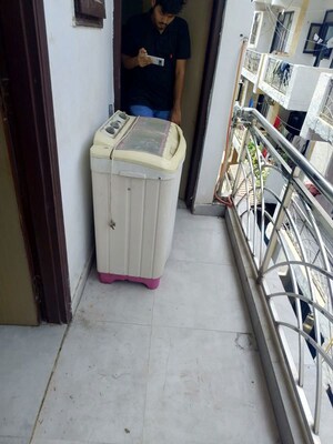 Balcony in 1 BHK Builder Floor at Saket – for Rent