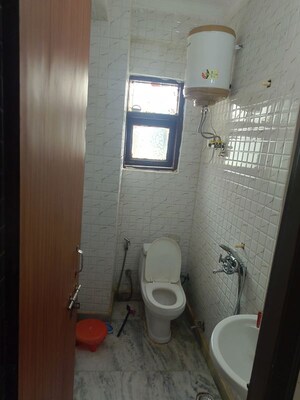 Bathroom in 1 BHK Builder Floor at Saket – for Rent