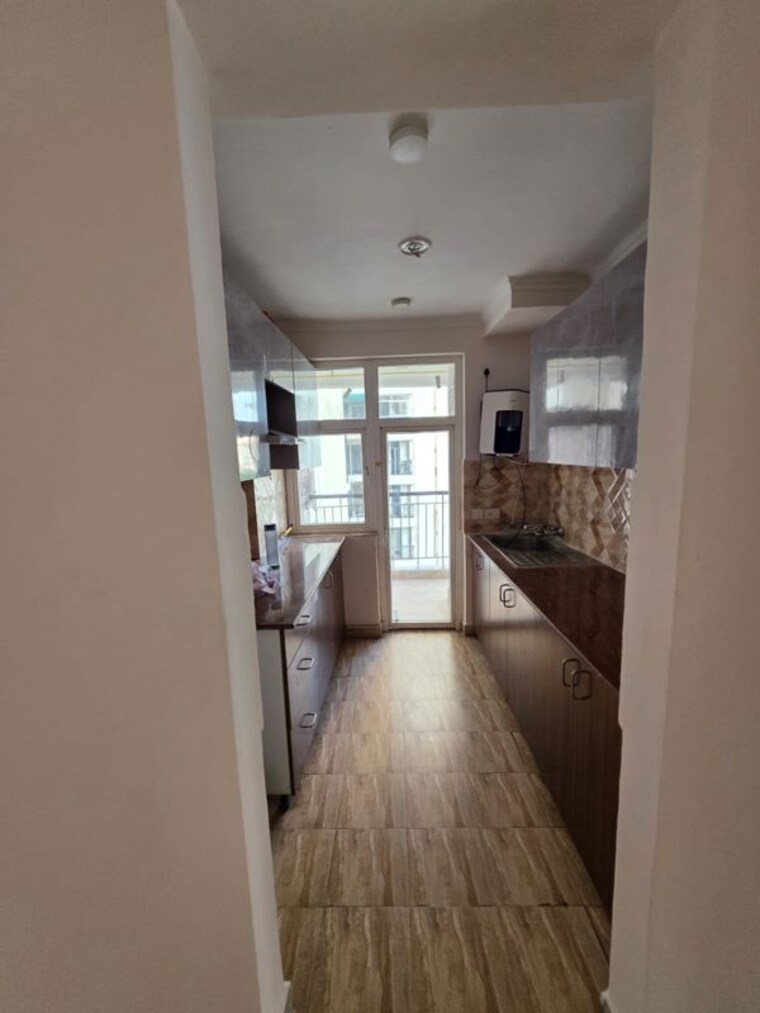 Kitchen, amrapali-leisure-park 3 Bedroom 1450 Sq.Ft. Apartment In Amrapali Leisure Valley Greater Noida 10598872