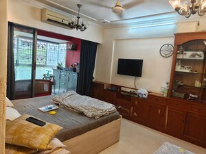 Bedroom in 2 BHK Apartment at Bandra West – for Rent