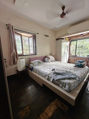 Bedroom in 2 BHK Apartment at Bandra West – for Rent