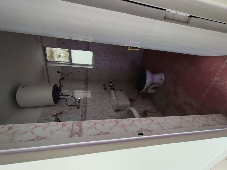 Team Area, maple-heights 2 Bedroom 1050 Sq.Ft. Apartment In Sector 43 Gurgaon 10598949