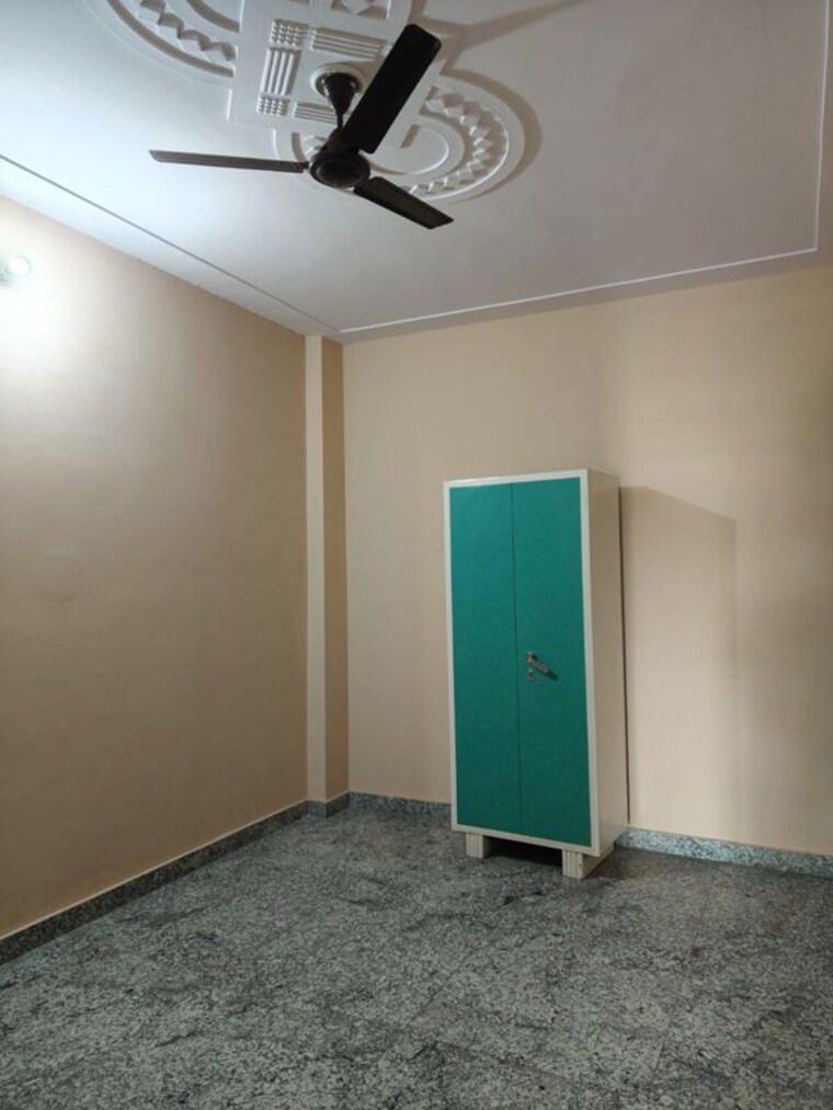 Room, ashok vihar phase 3 2.5 Bedroom 1100 Sq.Ft. Builder Floor In Ashok Vihar Phase 3 Delhi 10598946