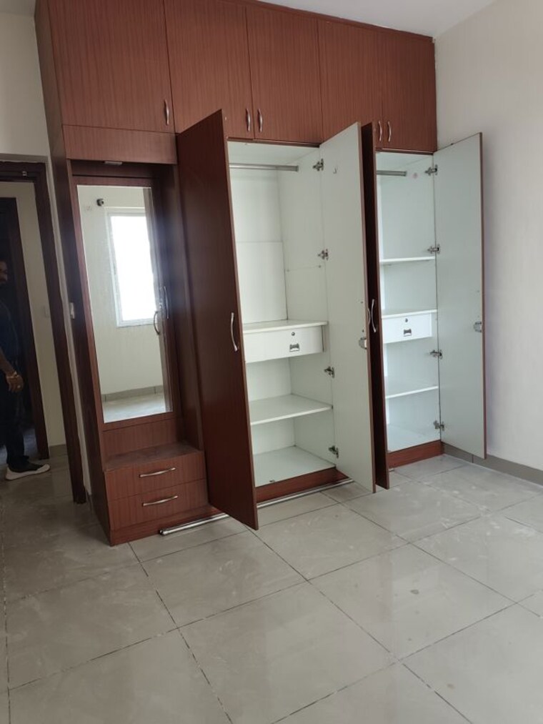 Bathroom, prestige-royale-gardens 2 Bedroom 11000 Sq.Ft. Apartment In Doddaballapur Road Bangalore 10598979