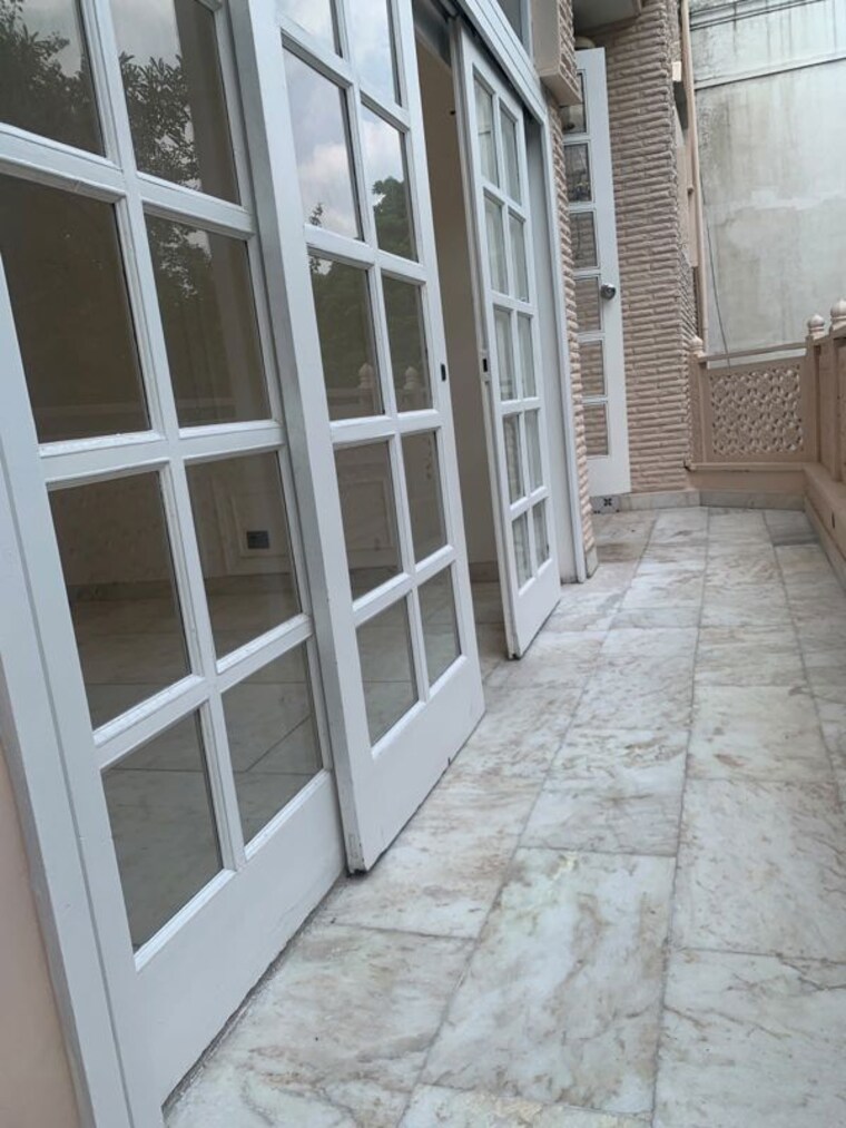Balcony, greater kailash ii 3 Bedroom 2250 Sq.Ft. Builder Floor In Greater Kailash ii Delhi 10598962
