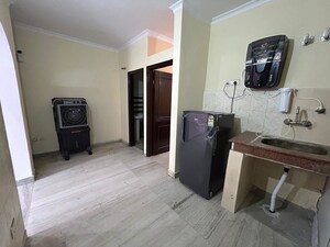 Living Room in 1 BHK Builder Floor at Palam Vihar Residents Association, Palam Vihar – for Rent