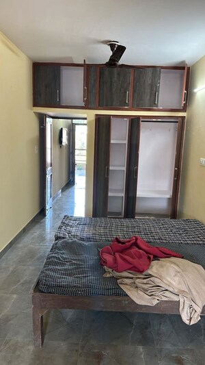 Bedroom in 1 BHK Independent House at Sector 35 – for Rent