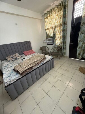 1 BHK Builder Floor For Rent in Sector 45