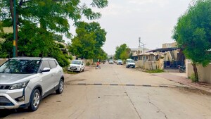 Parking in 2 BHK Independent House at Hathijan – for Rent