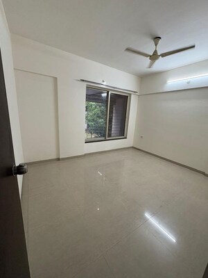 Room in 3 BHK Apartment at Gini Bellissimo, Dhanori – for Rent