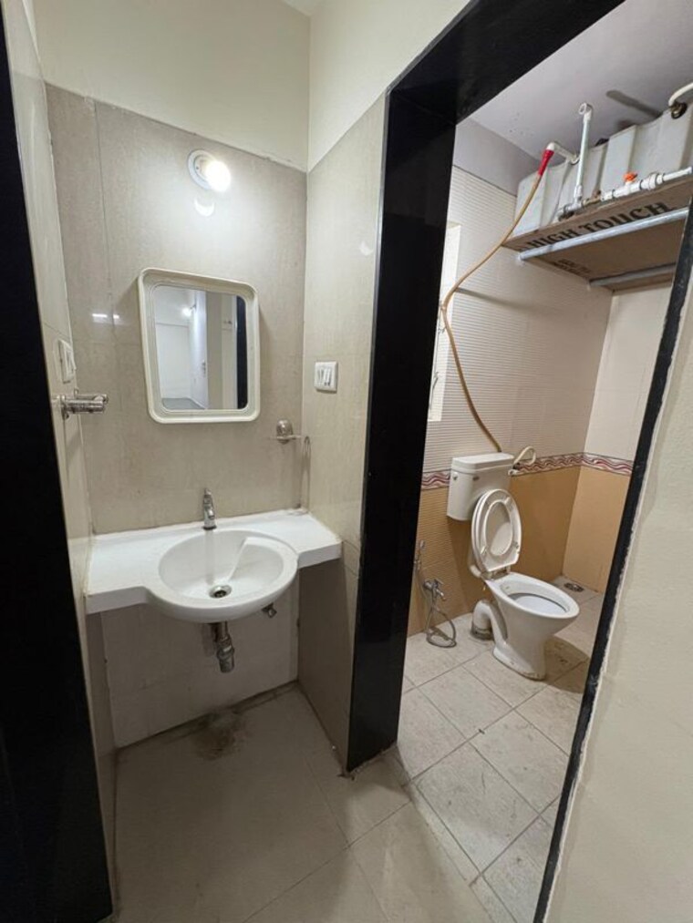 Bathroom, gini-bellissimo 3 Bedroom 1200 Sq.Ft. Apartment In Dhanori Pune 10599004