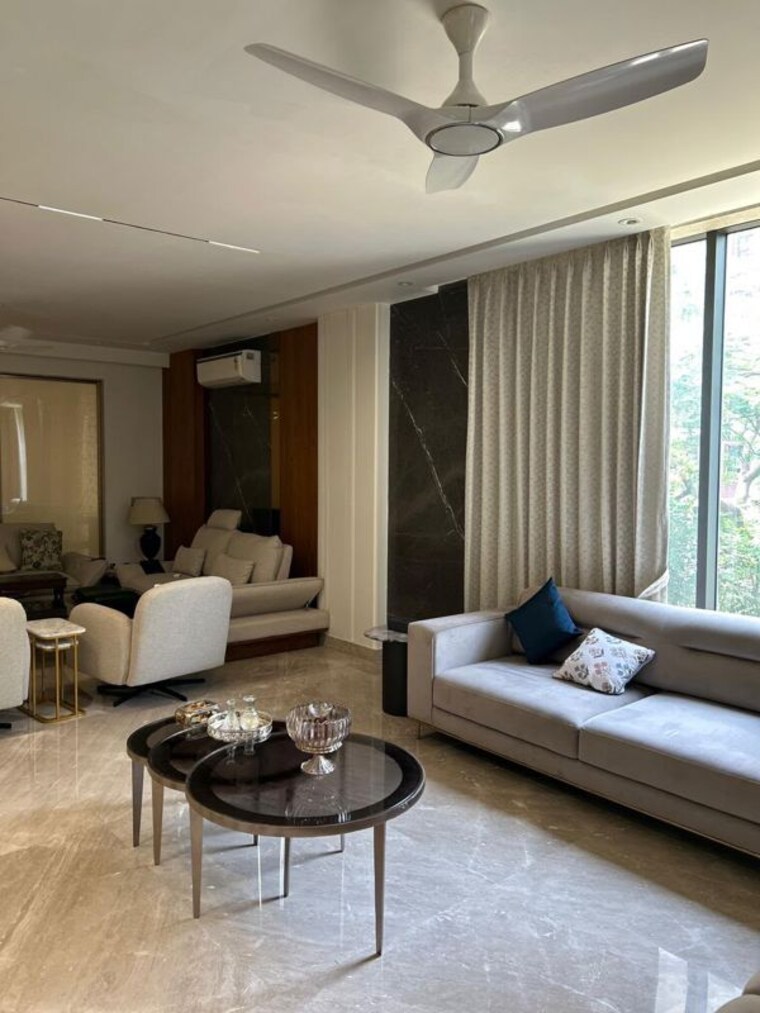 Living Room, suncity-township-gurgaon 4 Bedroom 500 Sq.Ft. Builder Floor In Sector 54 Gurgaon 10464937