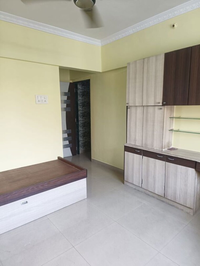 Room, golden-park-complex 2 Bedroom 750 Sq.Ft. Apartment In Gokul Nagar Thane 10599017