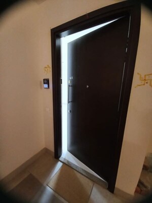 Furnished Amenities in 2 BHK Apartment at Prestige Royale Gardens, Doddaballapur Road – for Rent