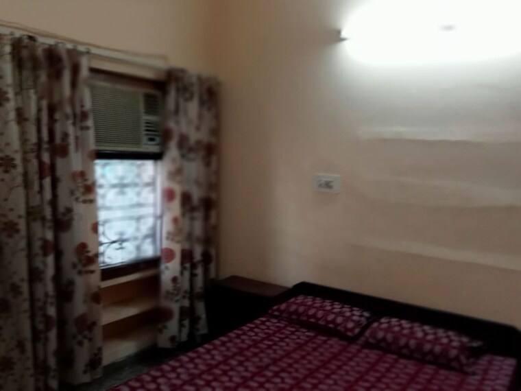 Room, sector 21 2 Bedroom 500 Sq.Ft. Independent House In Sector 21 Chandigarh 10599047
