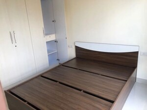Room in 2 BHK Apartment at Goyal And Co Footprints, Jakkuru – for Rent