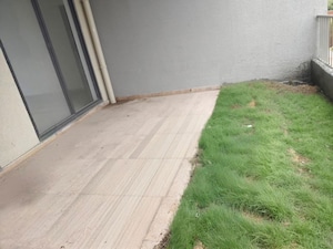 Room in 3 BHK Apartment at Shapoorji Pallonji Joyville Hinjewadi, Hinjewadi – for Rent
