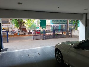 Parking in  Office Space at Richmond Premier, Richmond Road – for Rent