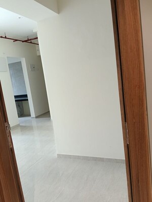 Room in 2 BHK Apartment at Sheth Auris Serenity Tower 3, Malad West – for Sale
