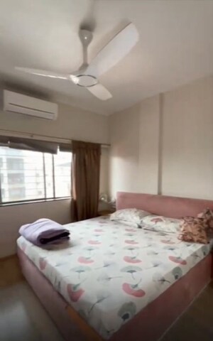 Bedroom in 2 BHK Apartment at Chembur – for Rent