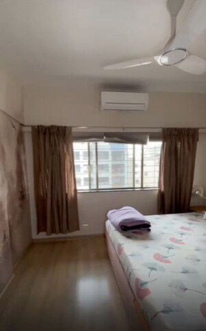 Bedroom in 2 BHK Apartment at Chembur – for Rent