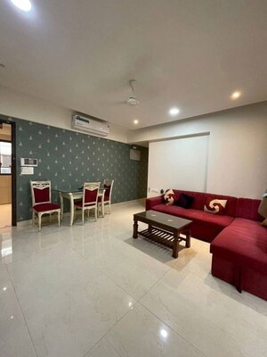 2 BHK Apartment For Rent in Akshay Apartment Bandra West, Bandra West