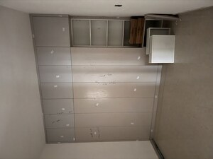 Room in 3 BHK Apartment at Narenn Primark Inspira, Miyapur – for Rent
