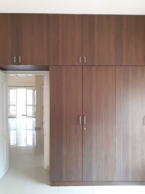 Room in 2 BHK Apartment at Hbr Layout – for Sale