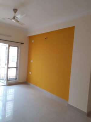 Room in 2 BHK Apartment at Hbr Layout – for Sale