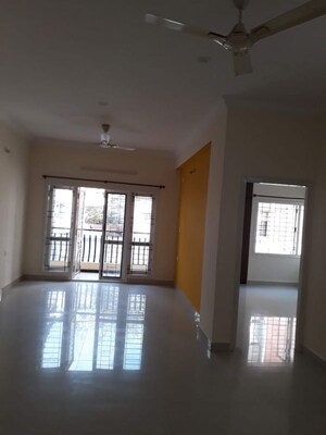 Room in 2 BHK Apartment at Hbr Layout – for Sale