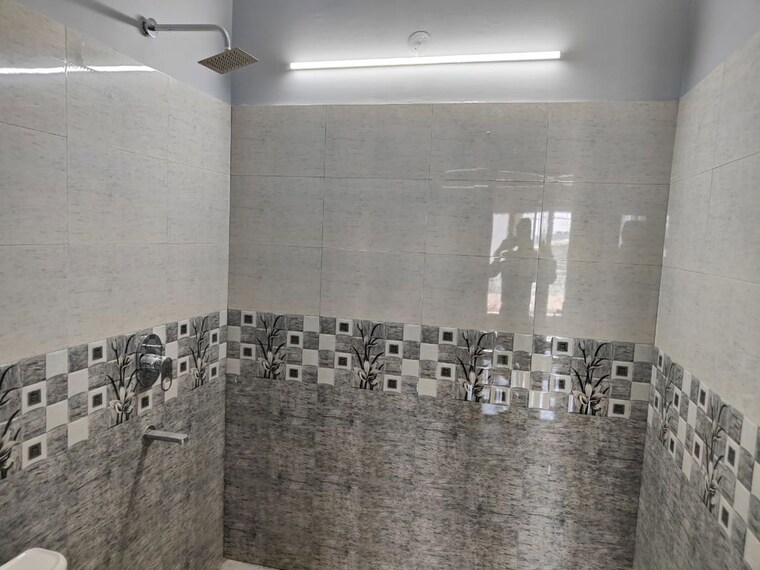 Washroom, sahastradhara 3 Bedroom 133 Sq.Yd. Independent House In Sahastradhara Dehradun 10599138