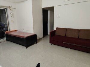 2 BHK Apartment For Rent in Ram Pushpanjali Residency, Owale