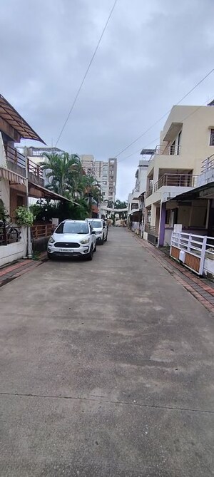 Parking in 4 BHK Villa at Vardan KPM Terra prime, Piplod – for Sale
