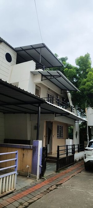 4 BHK Villa – Exterior View View at Vardan KPM Terra prime, Piplod - for Sale