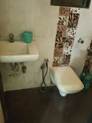 Bathroom in 2 BHK Apartment at Paras Dev Paradise Mira, Mira Road – for Rent