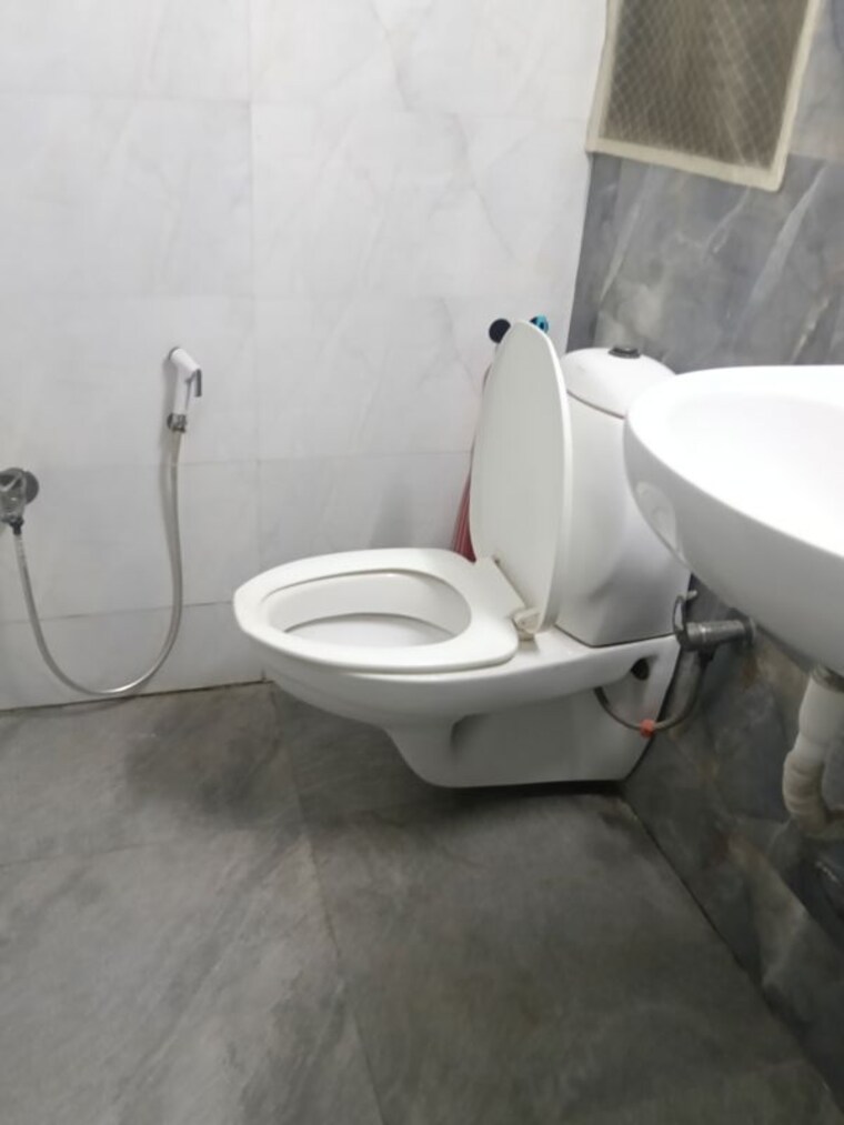 Bathroom, happy-home-residency 2 Bedroom 1050 Sq.Ft. Apartment In Mira Road Thane 10599188