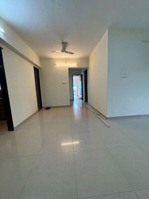 Living Room in 3 BHK Apartment at Chembur – for Rent