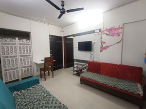 Bedroom in 2 BHK Apartment at Ic Colony – for Rent