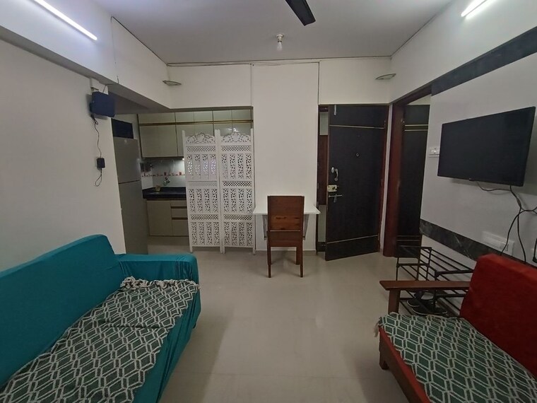 Team Area, ic colony 2 Bedroom 650 Sq.Ft. Apartment In Ic Colony Mumbai 10599195