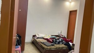 Bedroom in 2.5 BHK Builder Floor at Sector 52 – for Rent