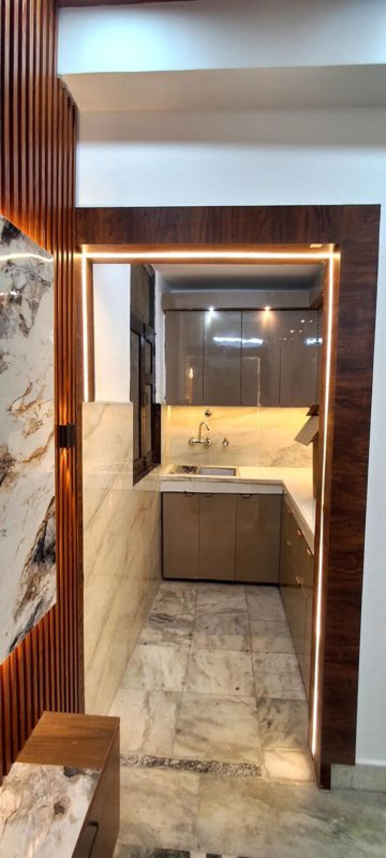 Bathroom, balaji-enclaves 2 Bedroom 700 Sq.Ft. Apartment In Govindpuram Ghaziabad 10599246