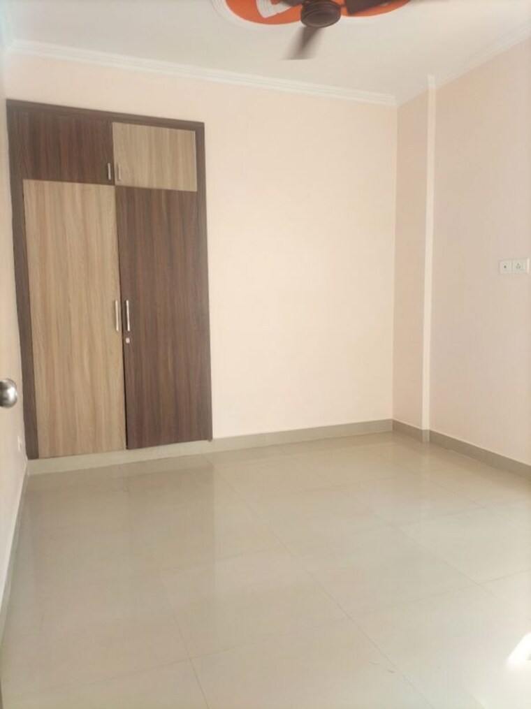 Room, tulsiani-urban-woods 2.5 Bedroom 1275 Sq.Ft. Apartment In Sushant Golf City Lucknow 10599256