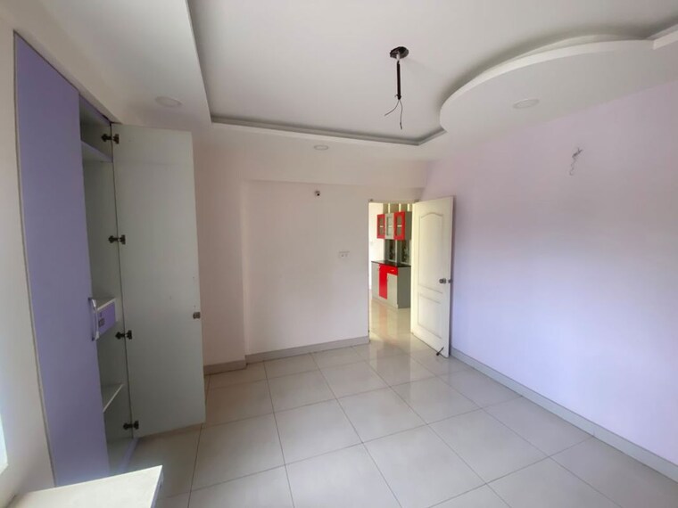Bathroom, roshan-gardenia 3 Bedroom 1520 Sq.Ft. Apartment In Subramanyapura Bangalore 10599200