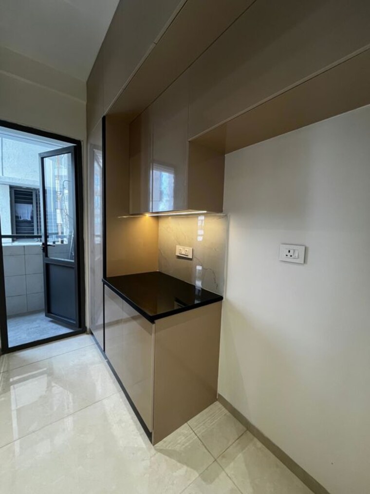 Kitchen, srr-sriram-river-view 3 Bedroom 1885 Sq.Ft. Apartment In Narsingi Hyderabad 10599279