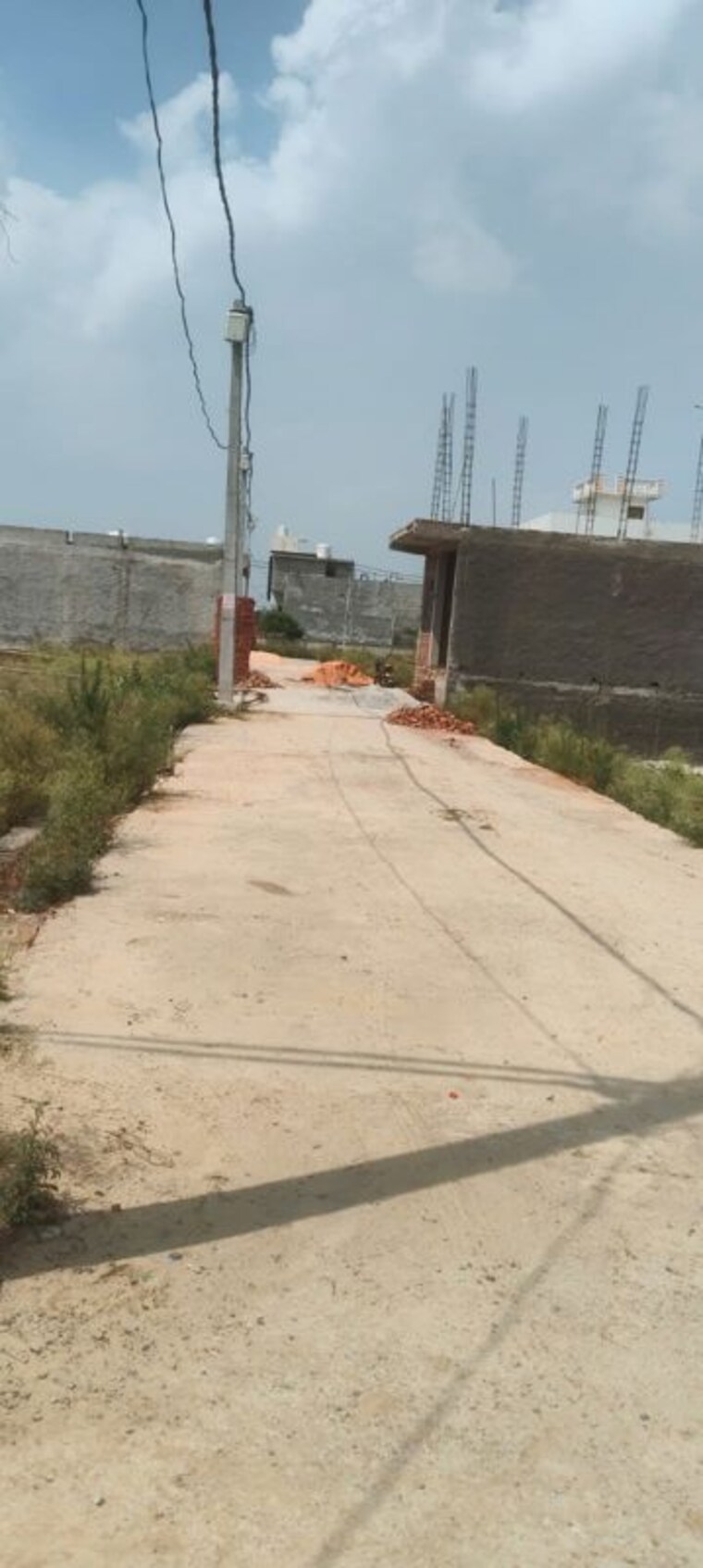 undefined, max-balaji-defence-city-3  100 Sq.Yd. Plot In Ram Vatika Colony Greater Noida 10599299