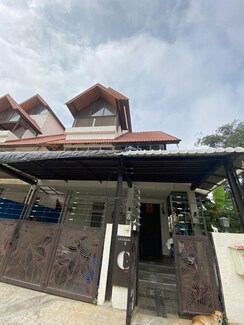 4 BHK + Prayer Room,Servant Room,Study Room Villa For Sale in Om Shri Gayathri Dollar Hills
