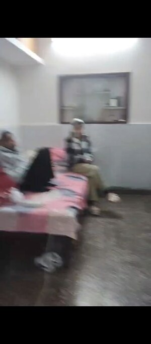 Parking in 1 RK Independent House at RWA Apartments Sector 12, Sector 12 – for Rent