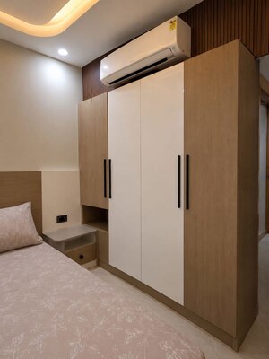 Room in 1 BHK Builder Floor at Sector 46 – for Rent